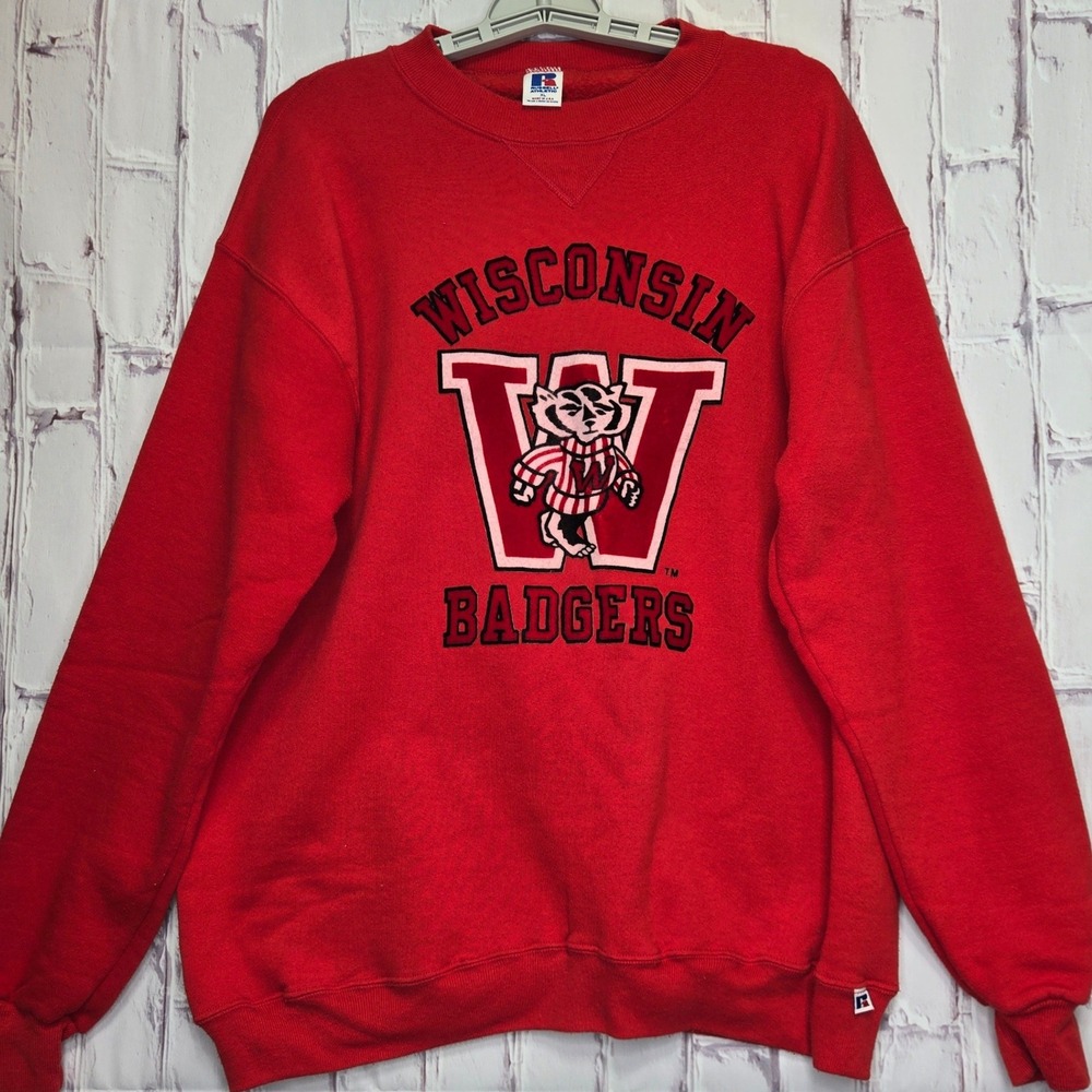 Vintage Wisconsin Badgers Football NCAA Russell Athletic Sweatshirt Mens XL